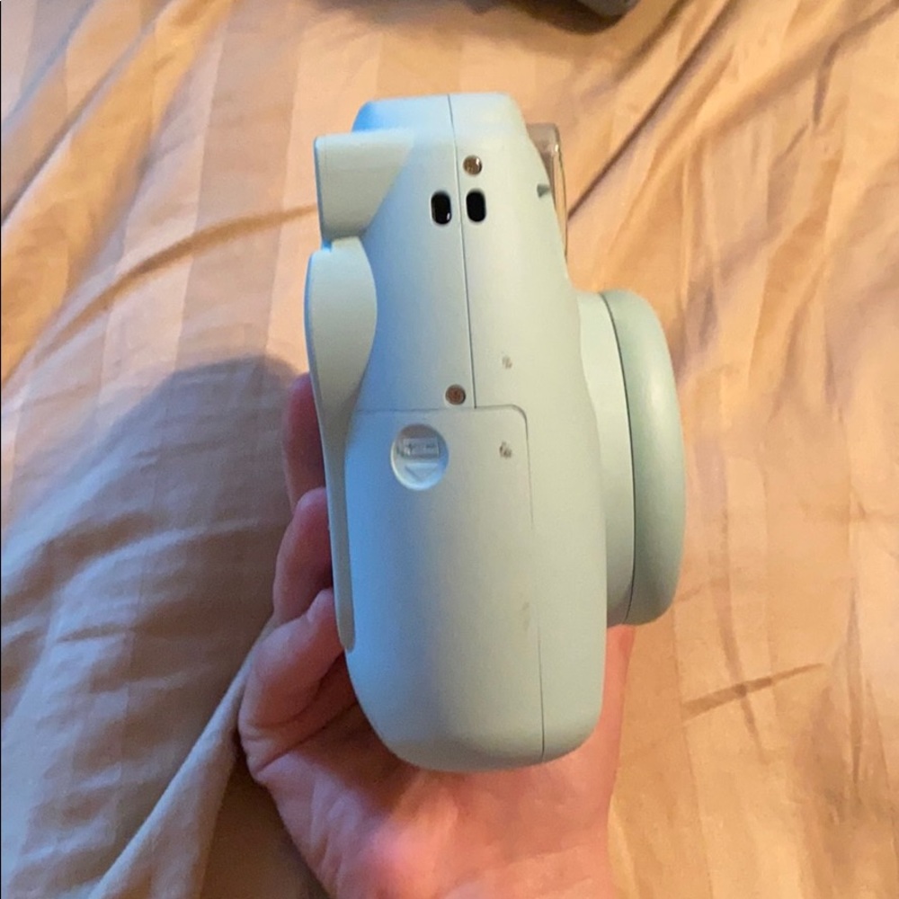 Polaroid Camera! - Picture 3 of 3